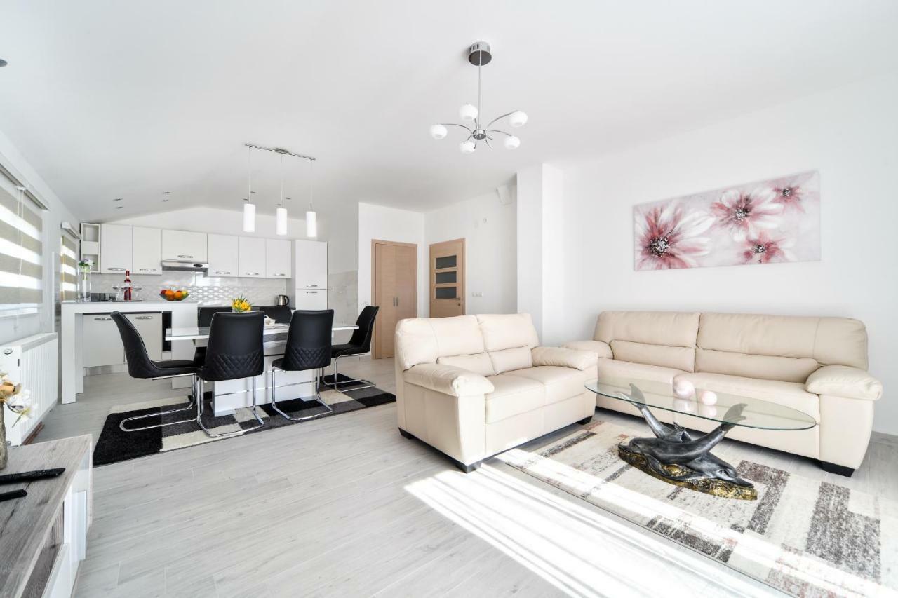 Apartman Novokmet-Crno Hotell Zadar Exteriör bild