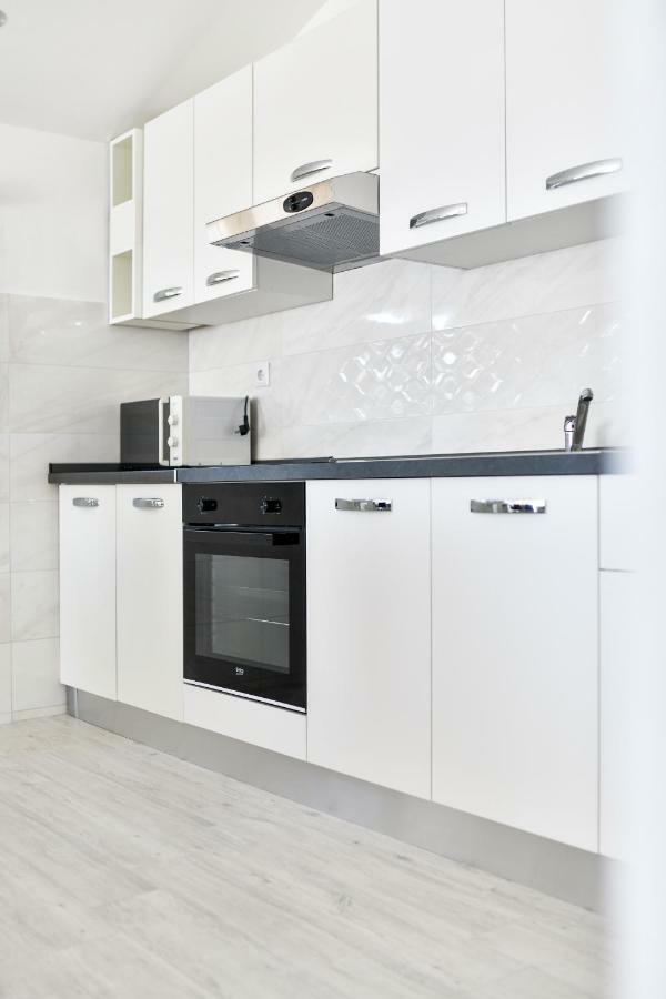 Apartman Novokmet-Crno Hotell Zadar Exteriör bild